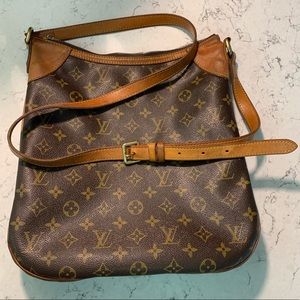 Louis Vuitton Odeon MM